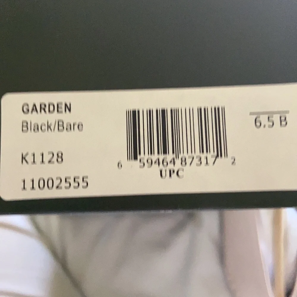 Kate Spade Garden 6.5 cream/black espadrilles New in Box